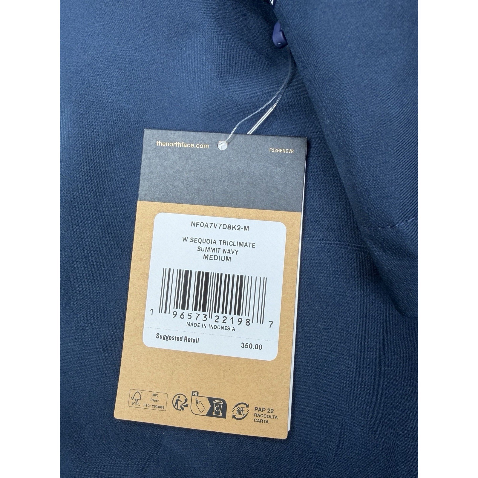 The North Face Womens Sequoia Triclimate Down Parka Jacket Navy Medium Nwt $350 — image 4 of 8